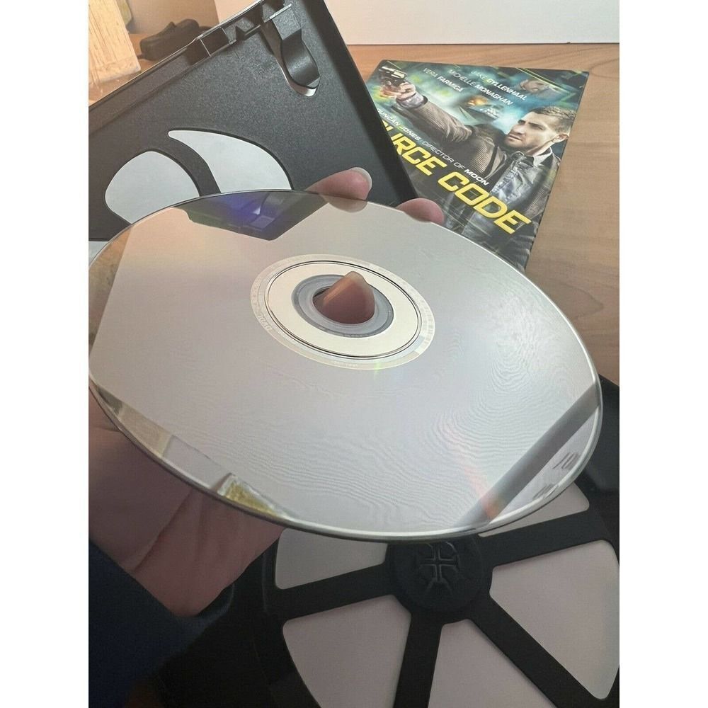 Source Code (DVD, 2011) w/slipcover - Picture 7 of 7